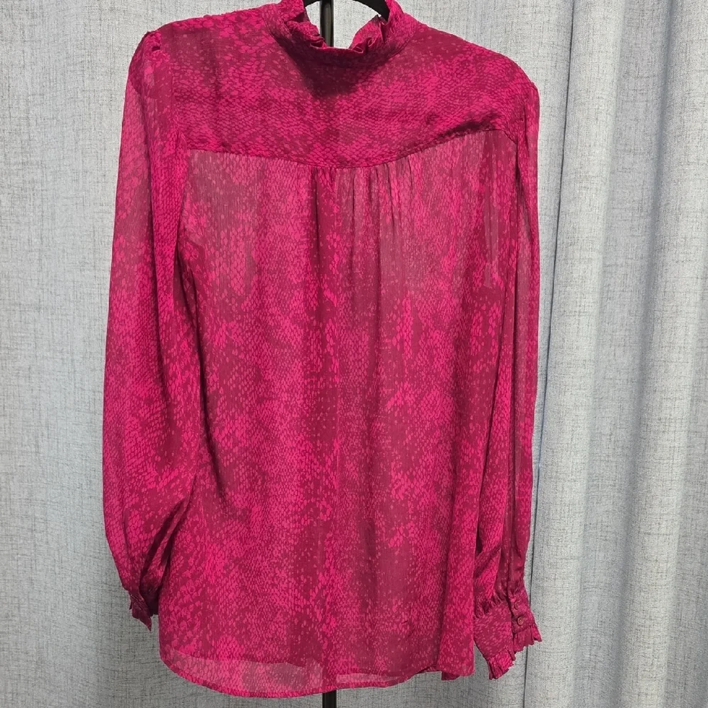 Chico's Vibrant Pink Snakeskin Pattern Sheer Blouse With Ruffles Size 12=Chicos2